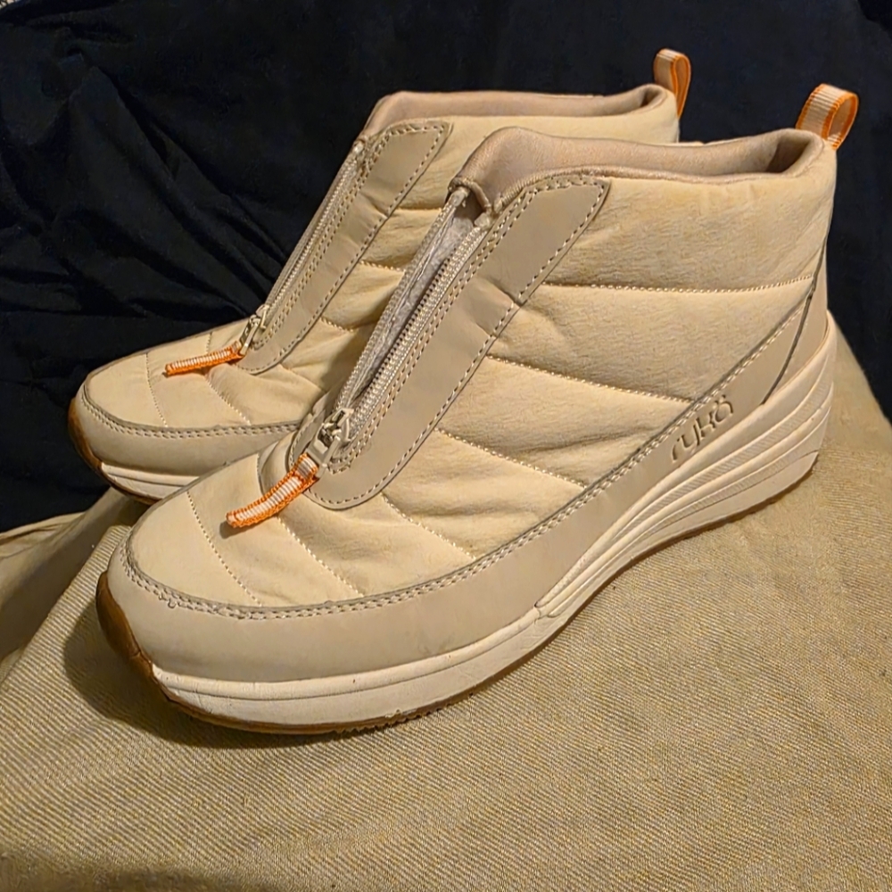Women's Cream and Orange Quilted Ankle Boots